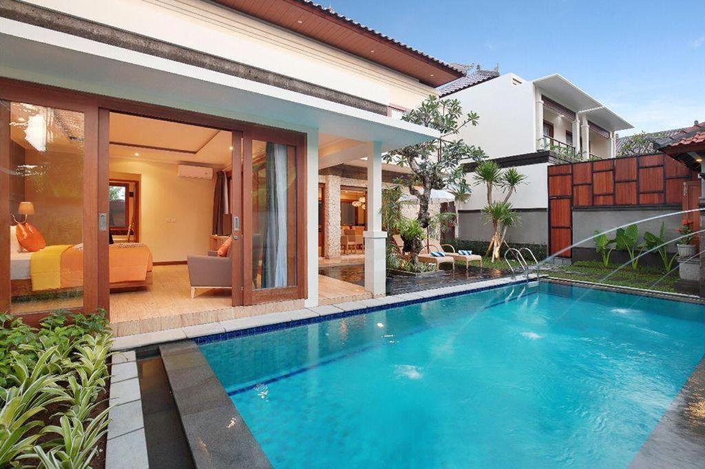 Kubu Gwk Villa Jimbaran Buitenkant foto