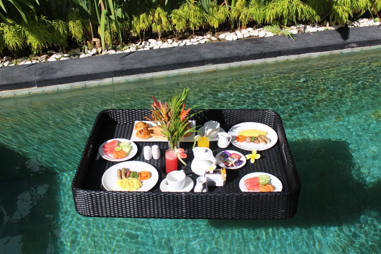 Kubu Gwk Villa Jimbaran Buitenkant foto